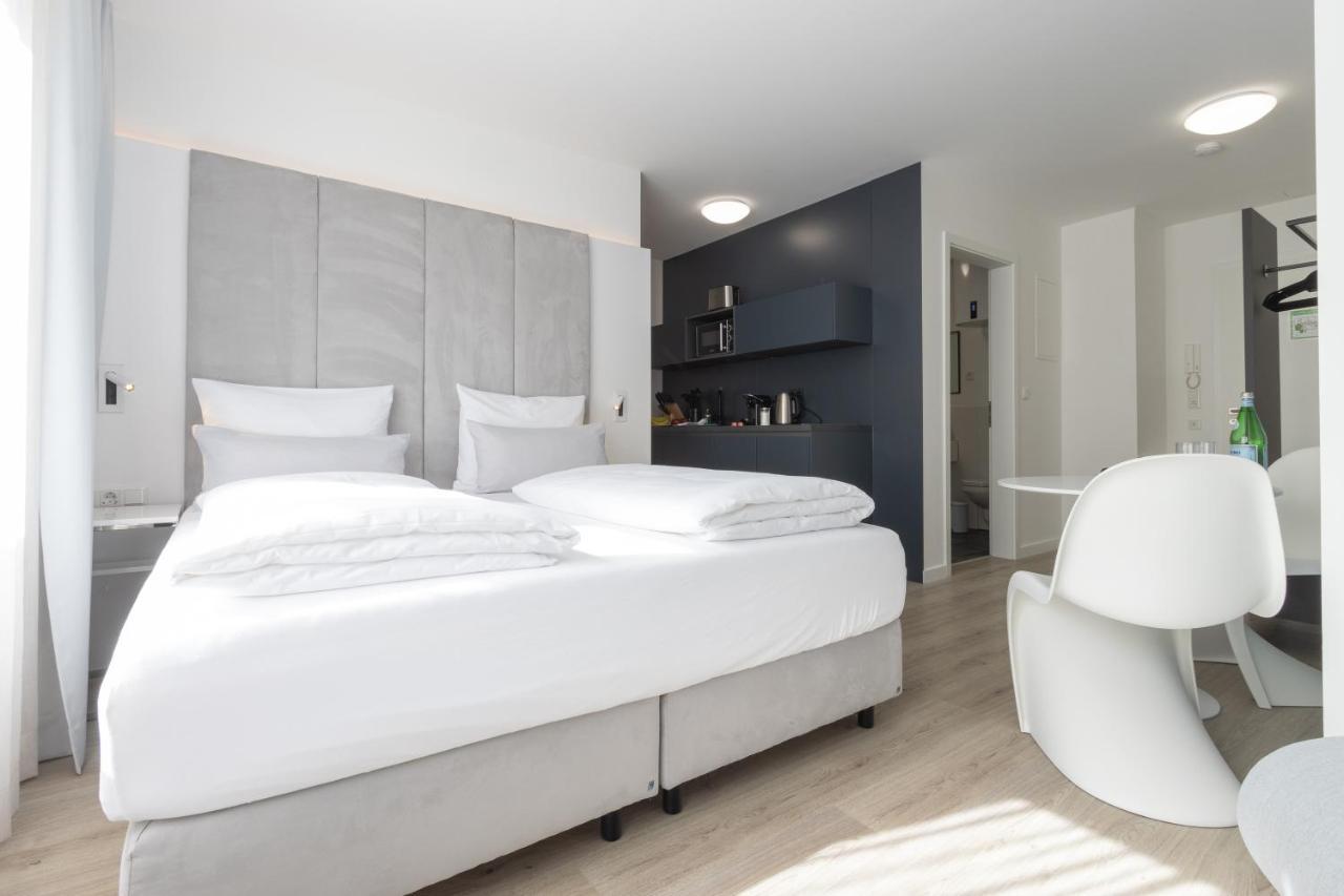 Zzzpace Smart-Hotel Bielefeld Zentrum Esterno foto