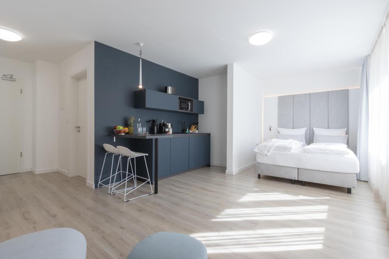 Zzzpace Smart-Hotel Bielefeld Zentrum Esterno foto