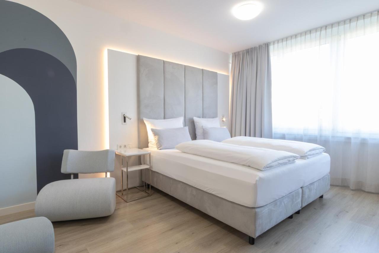 Zzzpace Smart-Hotel Bielefeld Zentrum Esterno foto