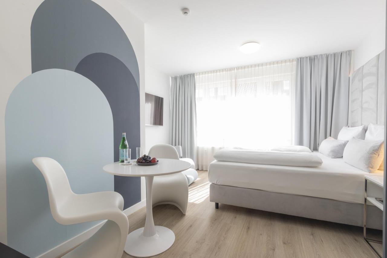 Zzzpace Smart-Hotel Bielefeld Zentrum Esterno foto
