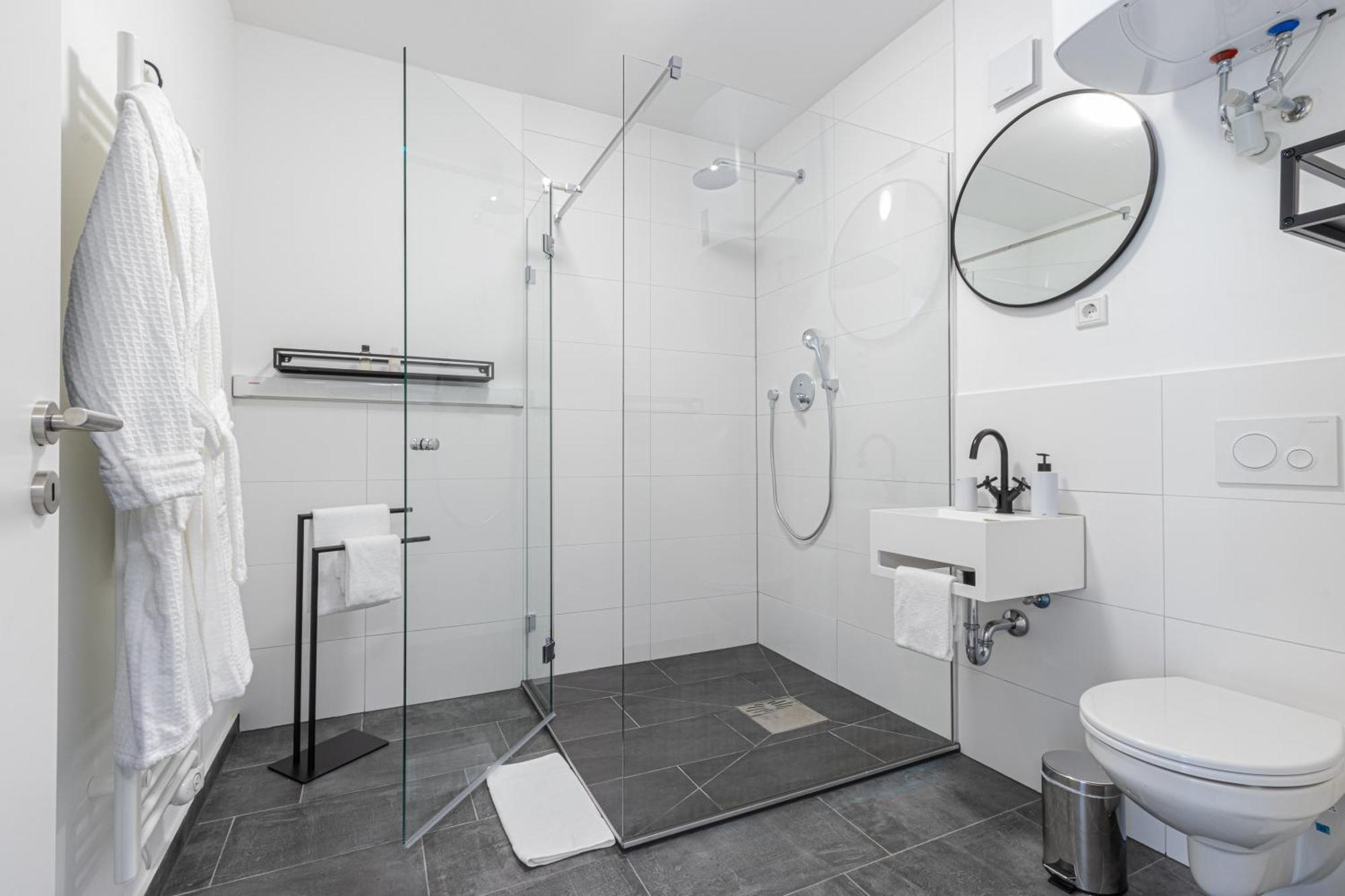 Zzzpace Smart-Hotel Bielefeld Zentrum Esterno foto