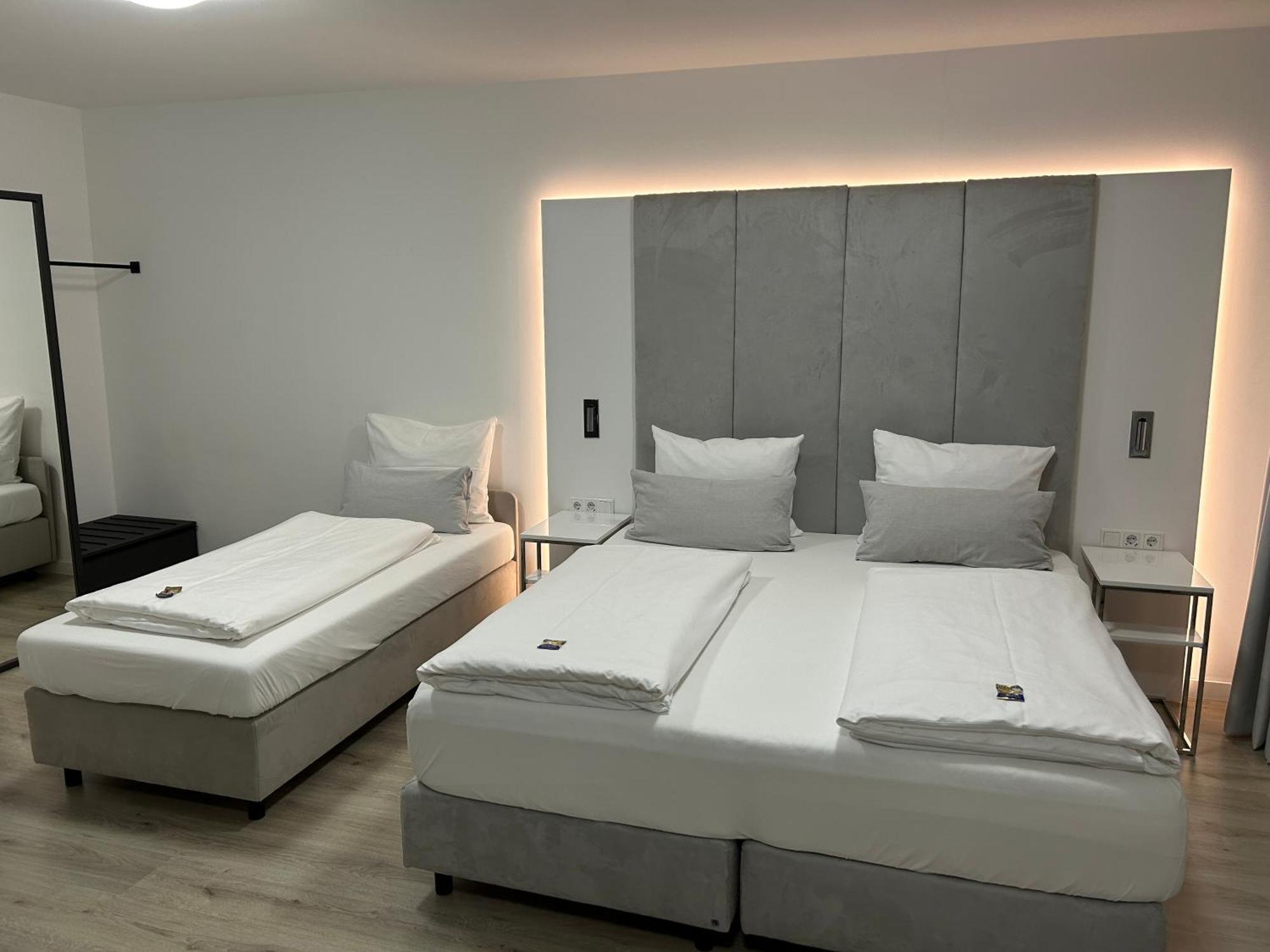 Zzzpace Smart-Hotel Bielefeld Zentrum Camera foto